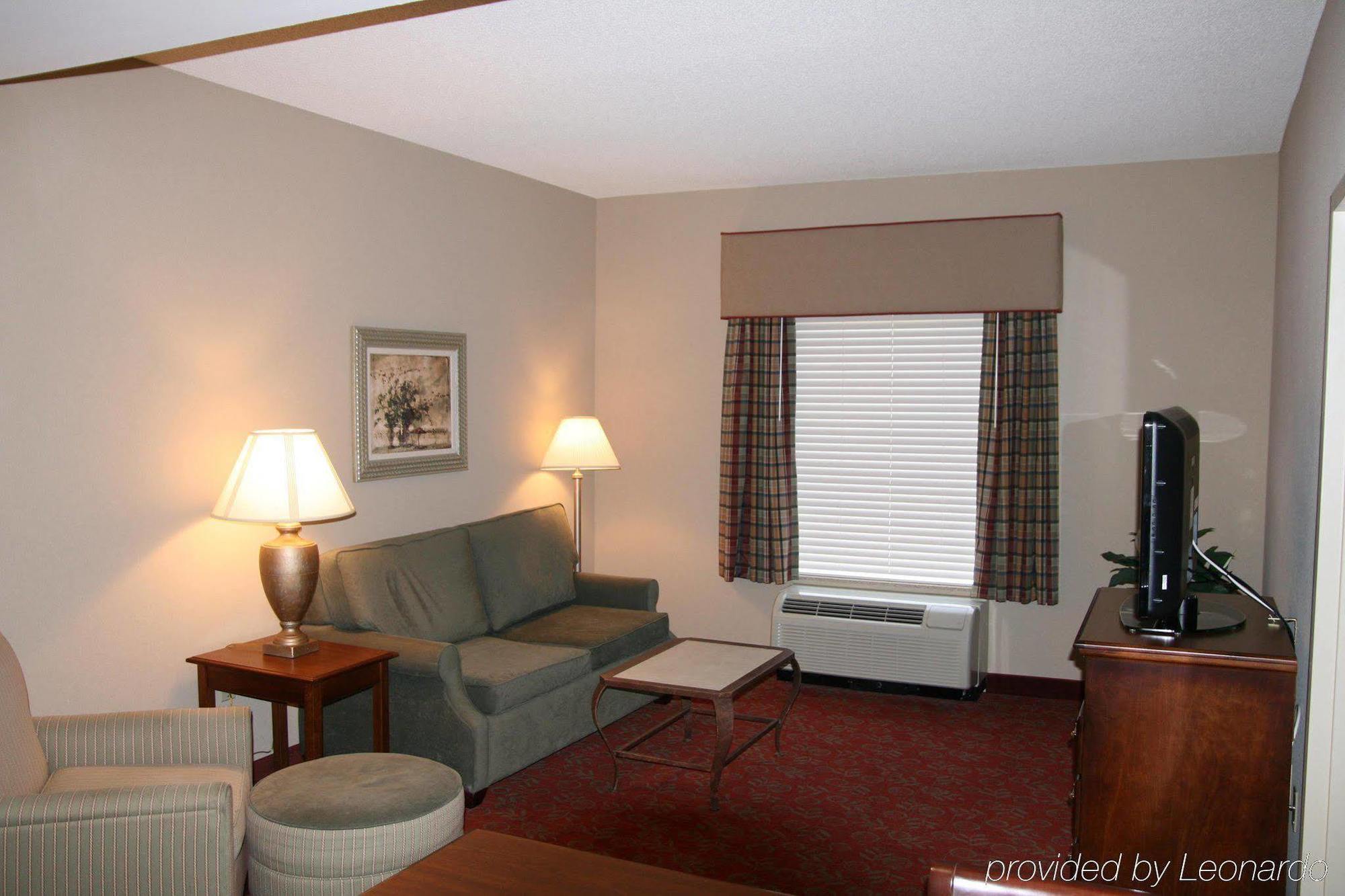 Hampton Inn & Suites Montgomery-Eastchase Δωμάτιο φωτογραφία